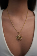 Collier SUN